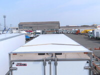 いすゞギガ冷凍車（冷蔵車）大型（10t）[写真09]