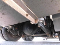 いすゞギガアルミウイング大型（10t）[写真10]