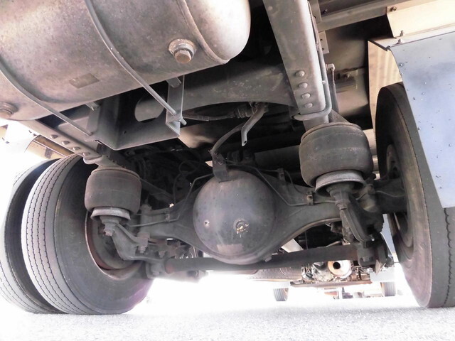 日野レンジャーアルミバン中型（4t）[写真13]