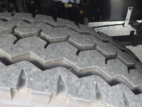 三菱ふそうスーパーグレートダンプ大型（10t）[写真13]