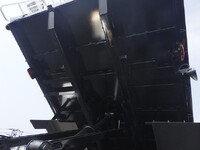 三菱ふそうスーパーグレートダンプ大型（10t）[写真16]