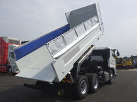 三菱ふそうスーパーグレートダンプ大型（10t）[写真02]