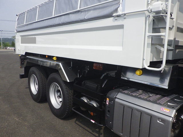 三菱ふそうスーパーグレートダンプ大型（10t）[写真06]