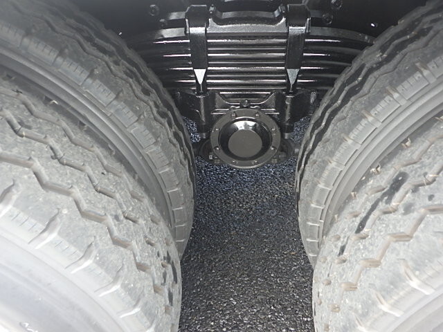 三菱ふそうスーパーグレートダンプ大型（10t）[写真10]