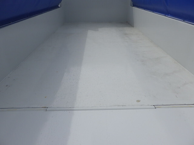 三菱ふそうスーパーグレートダンプ大型（10t）[写真14]