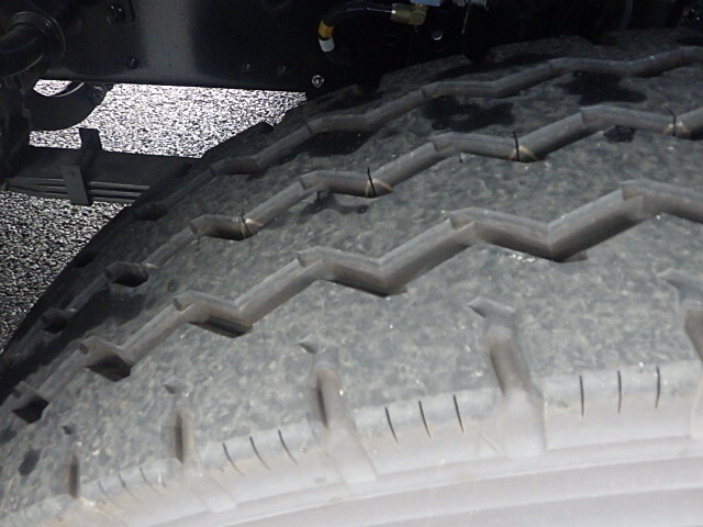 三菱ふそうスーパーグレートダンプ大型（10t）[写真06]