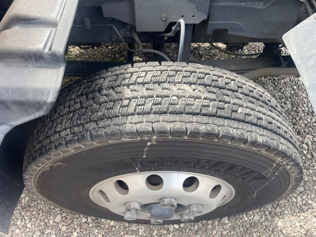 いすゞフォワードクレーン4段中型（4t）[写真17]