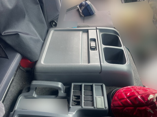 いすゞフォワードクレーン4段中型（4t）[写真31]