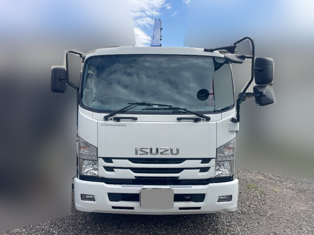 いすゞフォワードクレーン4段中型（4t）[写真05]