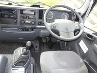 いすゞフォワードアルミウイング中型（4t）[写真26]