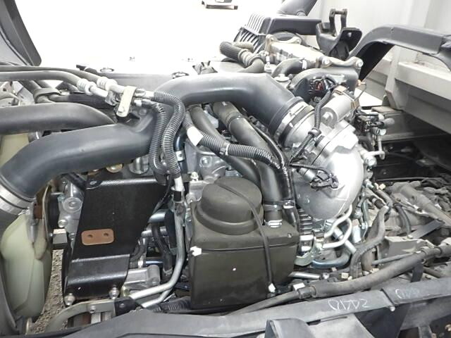 いすゞフォワードアルミウイング中型（4t）[写真29]