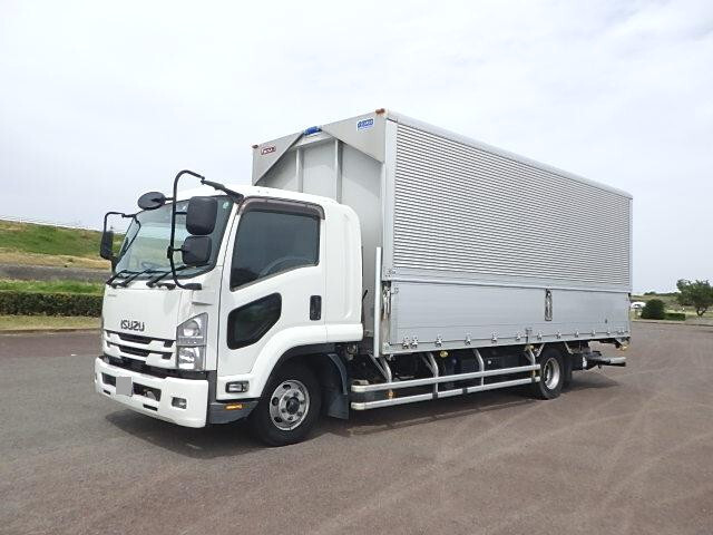 いすゞフォワードアルミウイング中型（4t）[写真03]