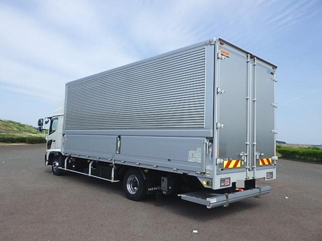 日野レンジャーアルミウイング中型（4t）[写真02]