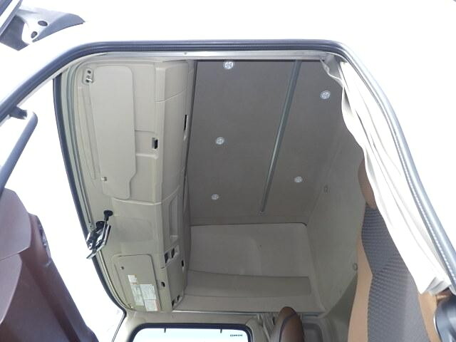 日野レンジャーアルミウイング中型（4t）[写真24]