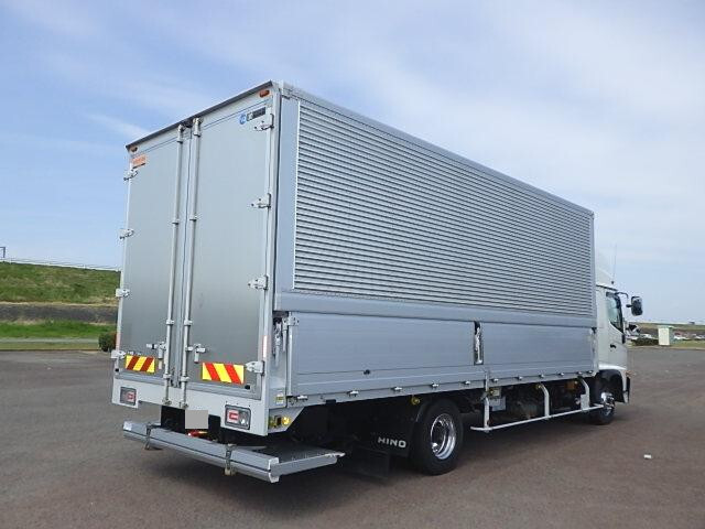 日野レンジャーアルミウイング中型（4t）[写真04]