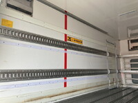 日野デュトロ冷凍車（冷蔵車）小型（2t・3t）[写真13]