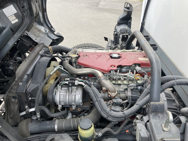 日野デュトロ冷凍車（冷蔵車）小型（2t・3t）[写真28]