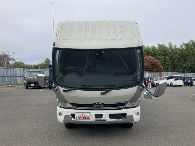 日野デュトロ冷凍車（冷蔵車）小型（2t・3t）[写真08]