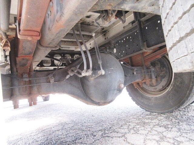 三菱ふそうファイターアルミウイング中型（4t）[写真12]