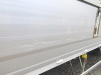 三菱ふそうファイターアルミウイング中型（4t）[写真17]