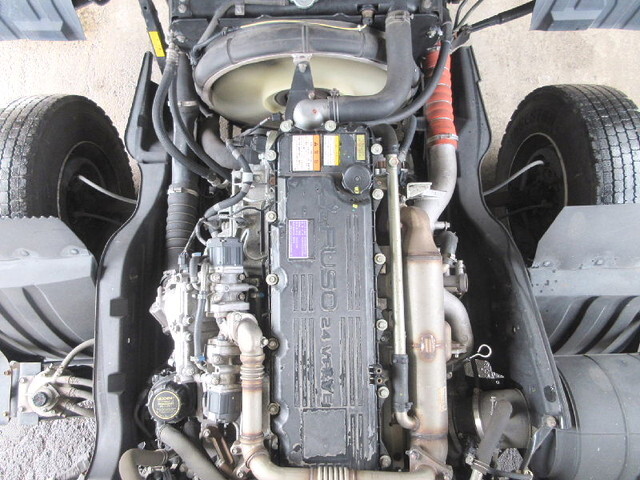 三菱ふそうファイターアルミウイング中型（4t）[写真28]