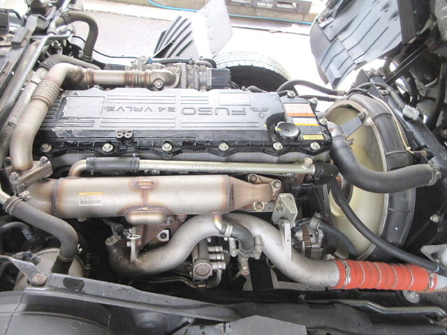 三菱ふそうファイターアルミウイング中型（4t）[写真30]