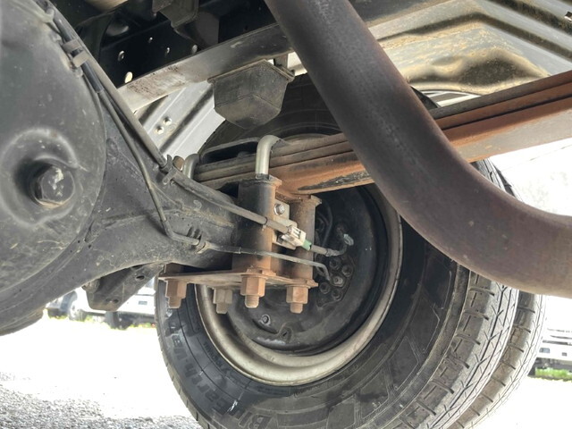 いすゞエルフパネルバン小型（2t・3t）[写真28]