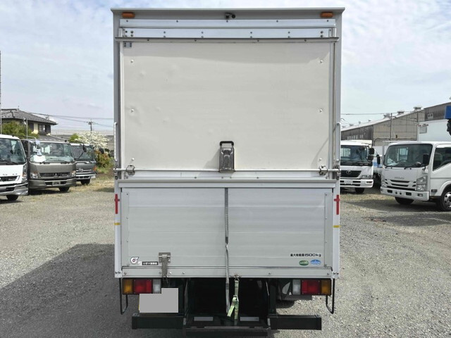 いすゞエルフパネルバン小型（2t・3t）[写真05]