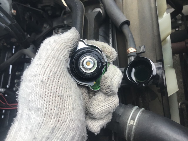 いすゞエルフミキサー車（コンクリートミキサー）小型（2t・3t）[写真19]