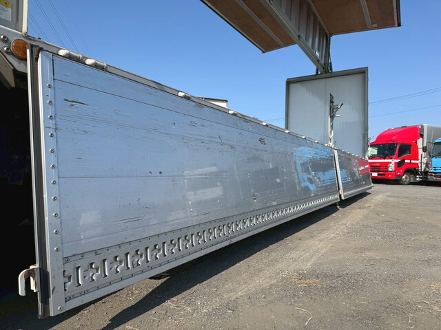 日野プロフィアアルミウイング大型（10t）[写真10]