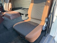 日野プロフィアアルミウイング大型（10t）[写真26]