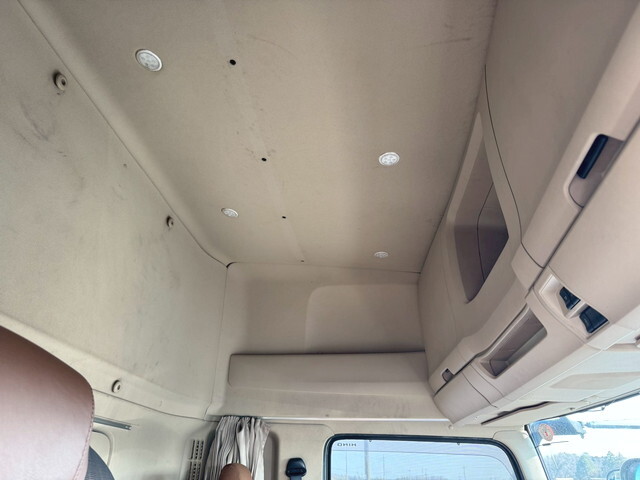 日野プロフィアアルミウイング大型（10t）[写真28]