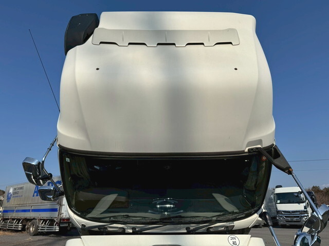 日野プロフィアアルミウイング大型（10t）[写真31]