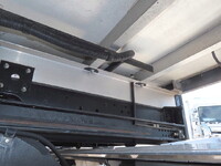 いすゞフォワード冷凍車（冷蔵車）中型（4t）[写真13]