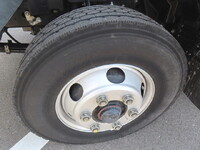 いすゞフォワード冷凍車（冷蔵車）中型（4t）[写真16]