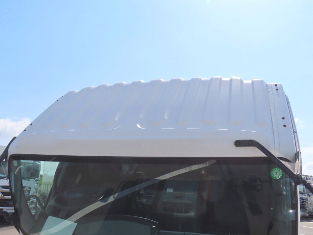 いすゞフォワード冷凍車（冷蔵車）中型（4t）[写真37]