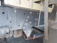 いすゞギガ冷蔵冷凍ウイング大型（10t）[写真14]