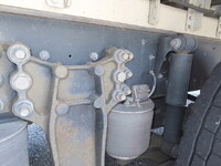 いすゞギガ冷蔵冷凍ウイング大型（10t）[写真15]