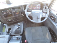 いすゞギガ冷蔵冷凍ウイング大型（10t）[写真25]