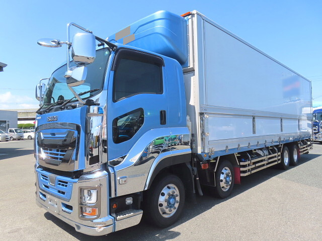 いすゞギガ冷蔵冷凍ウイング大型（10t）[写真03]