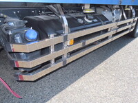 いすゞギガ冷蔵冷凍ウイング大型（10t）[写真35]