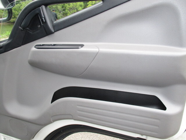 三菱ふそうキャンター冷凍車（冷蔵車）小型（2t・3t）[写真25]