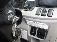 三菱ふそうキャンター冷凍車（冷蔵車）小型（2t・3t）[写真28]