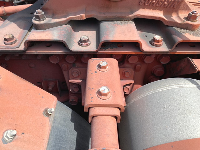 日野プロフィアトレーラーヘッド（トラクターヘッド）大型（10t）[写真16]