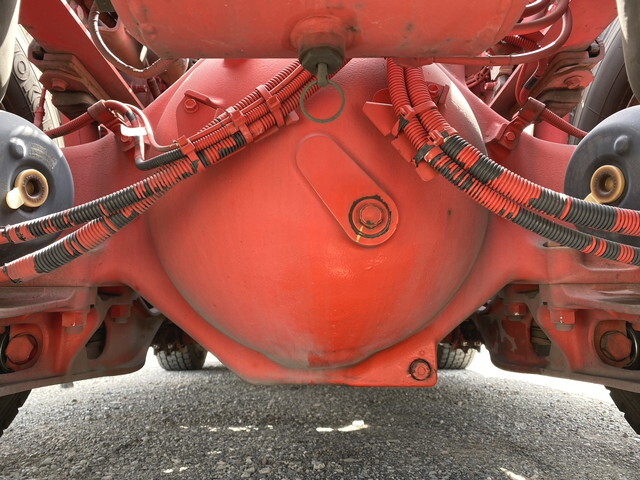 日野プロフィアトレーラーヘッド（トラクターヘッド）大型（10t）[写真17]