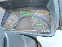 三菱ふそうキャンタークレーン4段小型（2t・3t）[写真36]