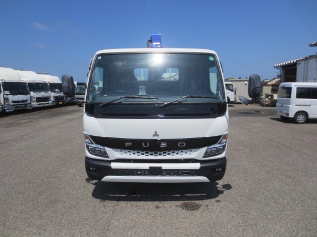 三菱ふそうキャンターセルフクレーン4段小型（2t・3t）[写真07]