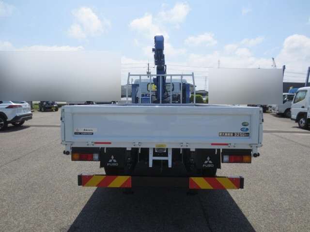 三菱ふそうキャンターセルフクレーン4段小型（2t・3t）[写真08]