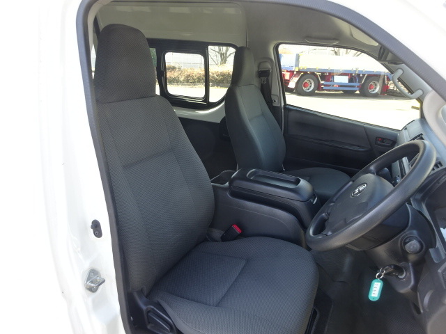 トヨタハイエースその他の形状小型（2t・3t）[写真29]