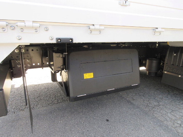 日野プロフィアアルミウイング大型（10t）[写真14]